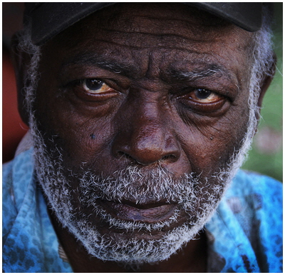 HC Ceri Williams - Sad Eyes - Llygaid Trist HC Ceri Williams - Sad Eyes - Llygaid Trist